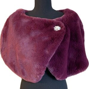Tahari Arthur S. Levine Faux Fur Burgundy Shrug with Rhinestone Brooch Size M